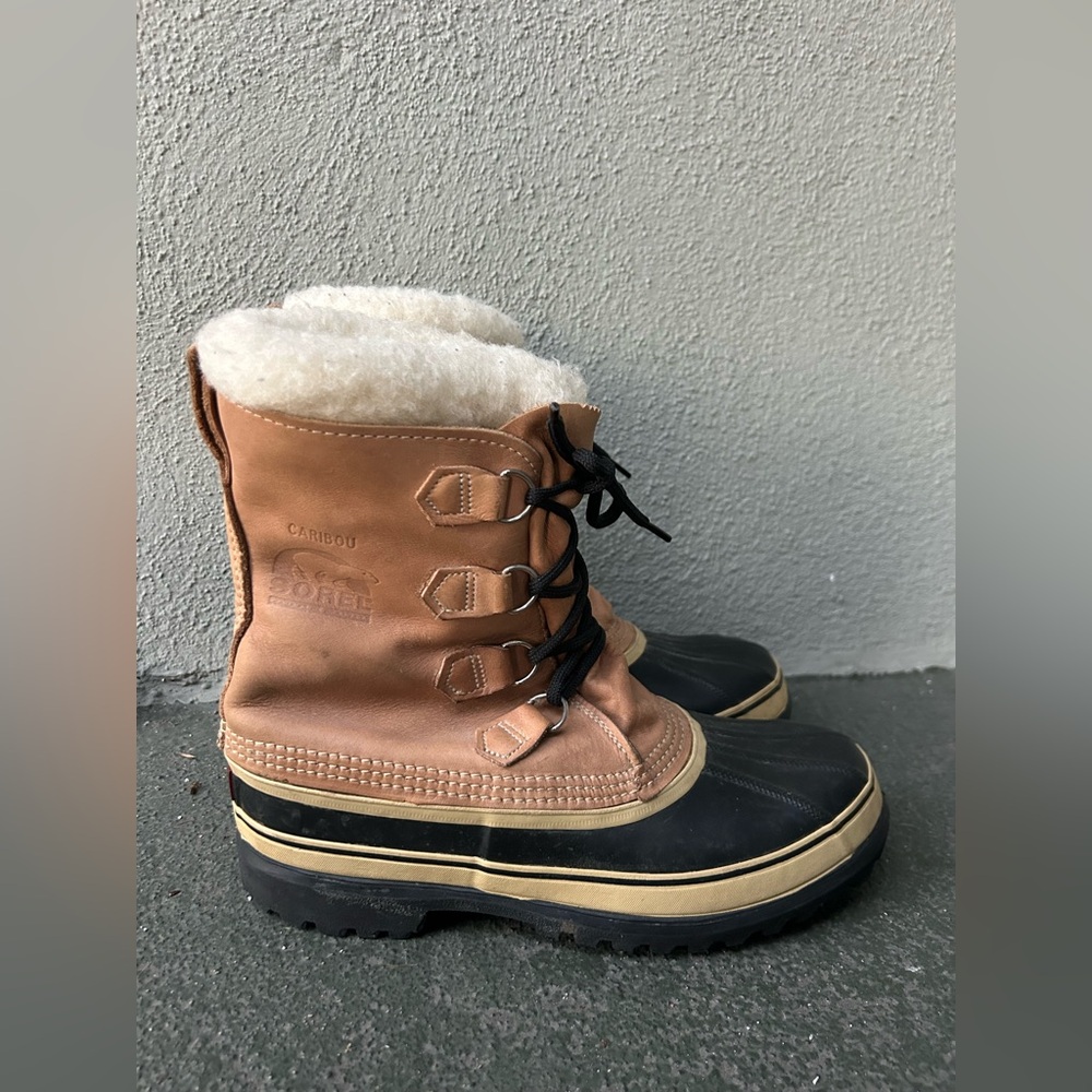 Sorel Caribou Boots Men's Size 10 Snow Gorpcore Outdoor Hiking Camping